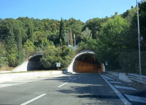 SS658, riaperta la galleria “Cardinale”: ripristinata la piena circolazione tra Potenza e Melfi